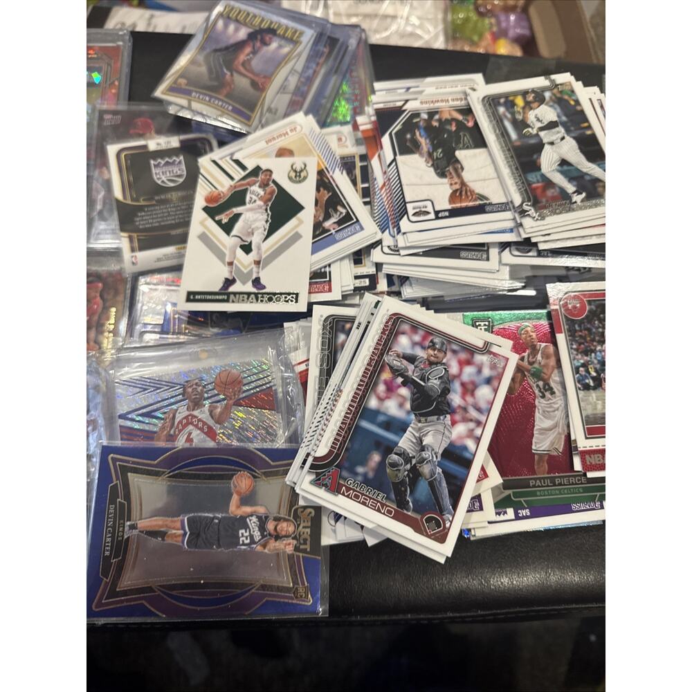 700+ Sports Card Lot LeBron Ohtani NFL NBA MLB Rookies Inserts Some Toploaded - Picture 4 of 16